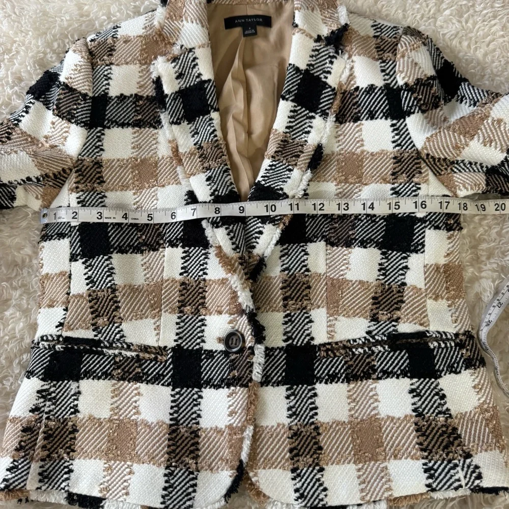 Ann Taylor The Newbury Blazer in Check Tweed Brown Black patterned blazer Size 4 - Picture 6 of 13